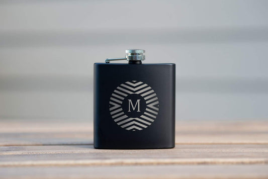 20 Types of Personalized Flasks for Groomsmen